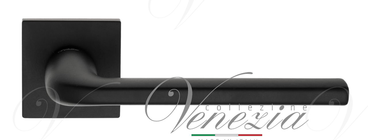 images/products/3cfb0a98-6a2d-11e8-83c9-f46d0408f1e0